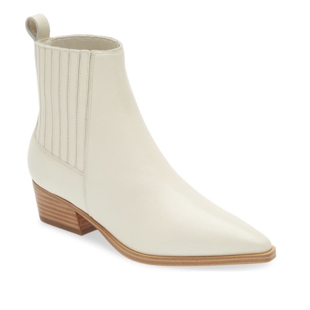 Marc Fisher Yarita Pointed Toe Bootie In Ivory Leather Size 8.5